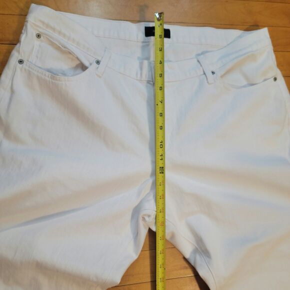 James Icon Women's 20 White Denim Jeans Classics Casual Regular  40x30 - Picture 5 of 11